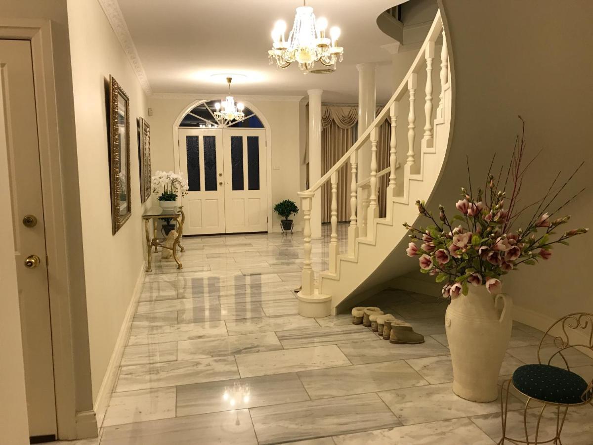 Cosy Private Room Easy Access To City & Airport ملبورن المظهر الخارجي الصورة