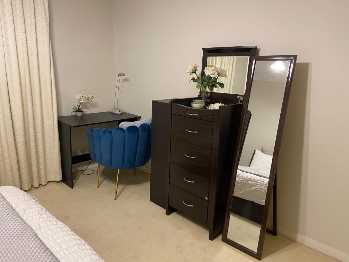 Cosy Private Room Easy Access To City & Airport ملبورن المظهر الخارجي الصورة